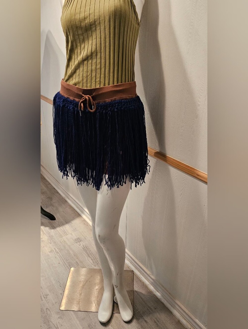 Crochet Fringe Brown & Navy Skort Mini Skirt Attached Shorts Drawstring Waist M